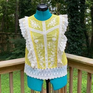 Yellow “Zara” ruffle embroidered top, size S